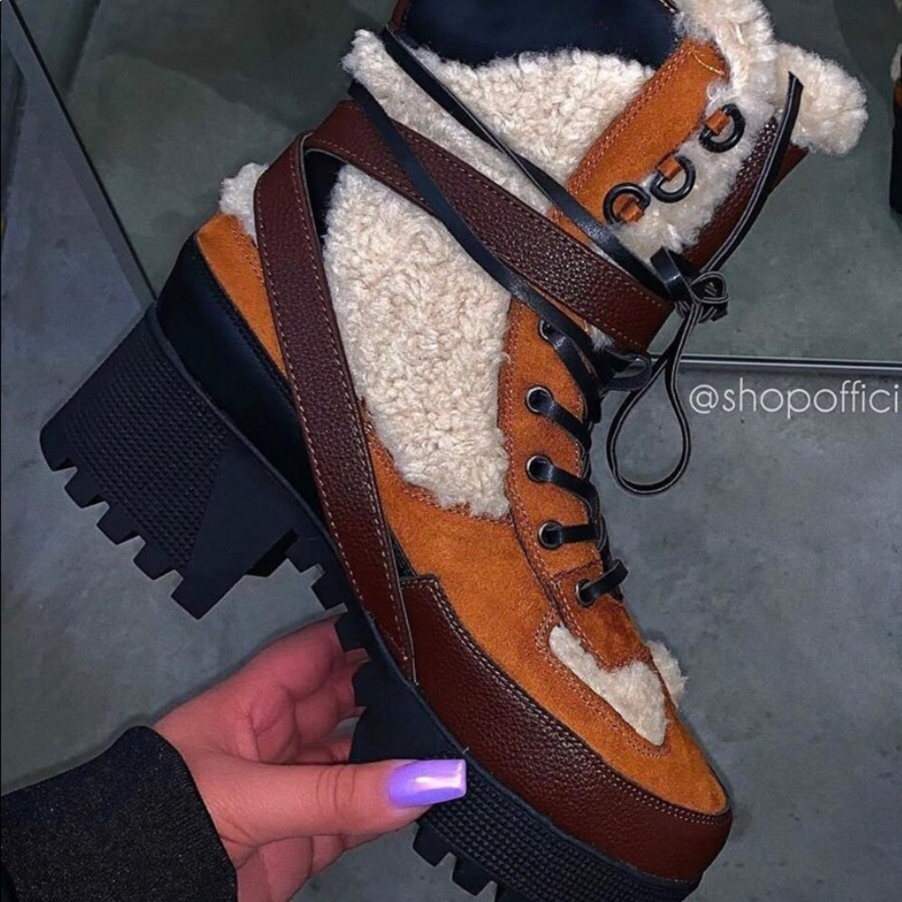 Commander boot